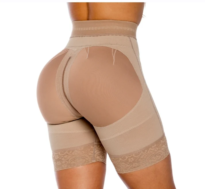 Shorts levanta cola con broches - Imagen 4